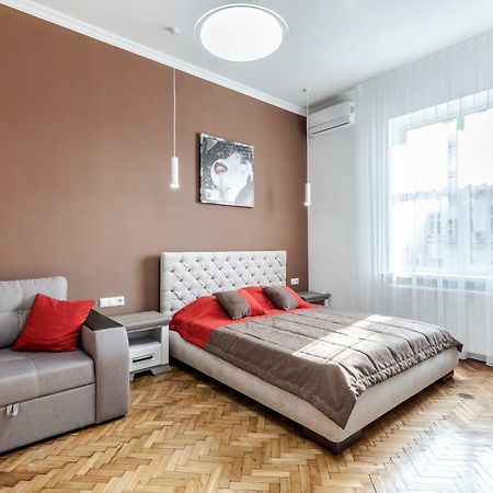 Inshiapartments On Liberty Avenue 2 Lviv Buitenkant foto