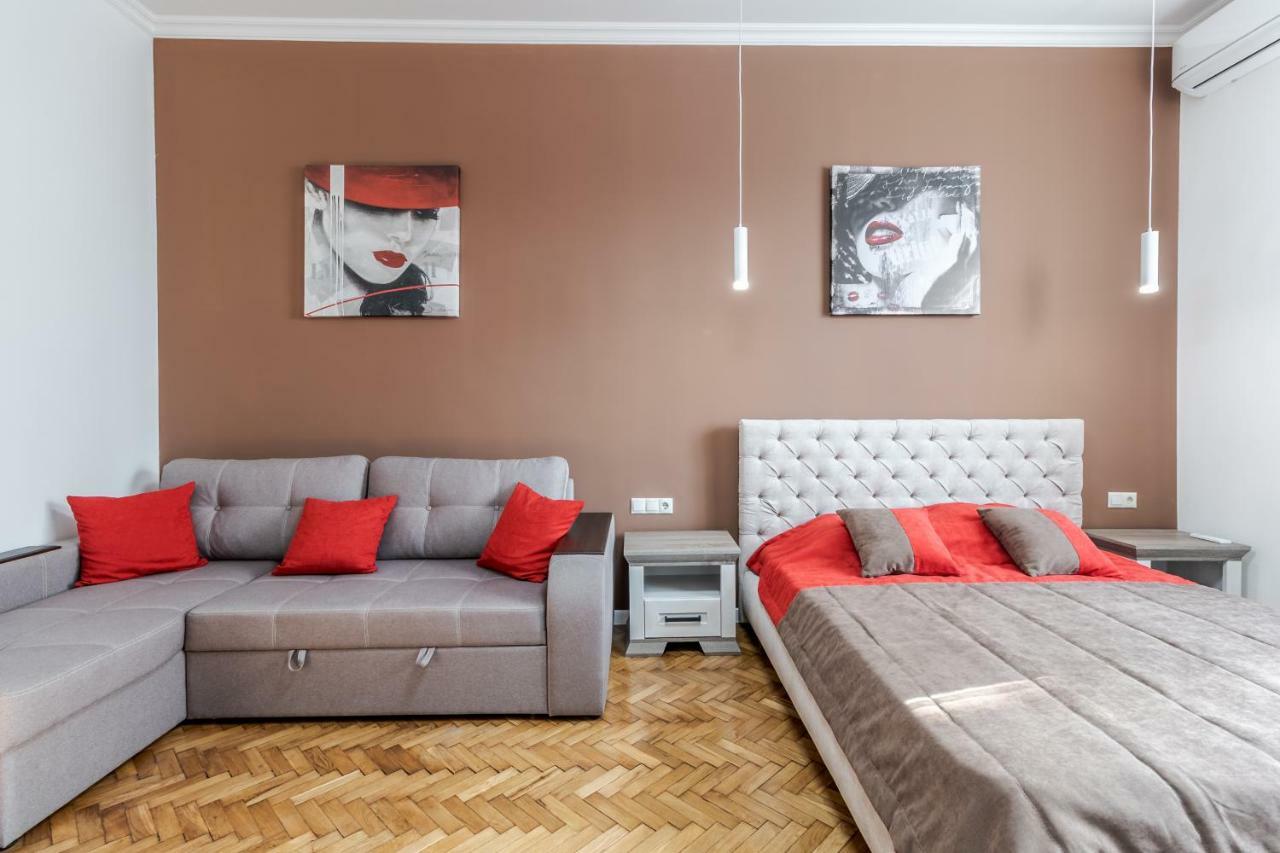 Inshiapartments On Liberty Avenue 2 Lviv Buitenkant foto